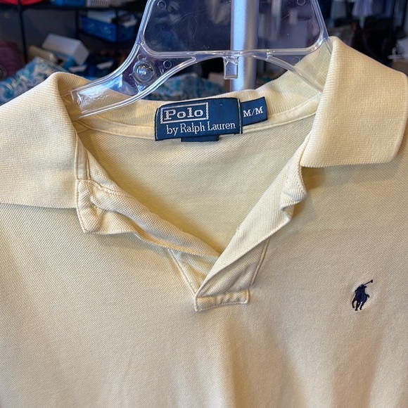 Polo Ralph Lauren Blue Label Men’s V-Neck Shirt Yellow Size M Short Sleeve - Picture 2 of 4